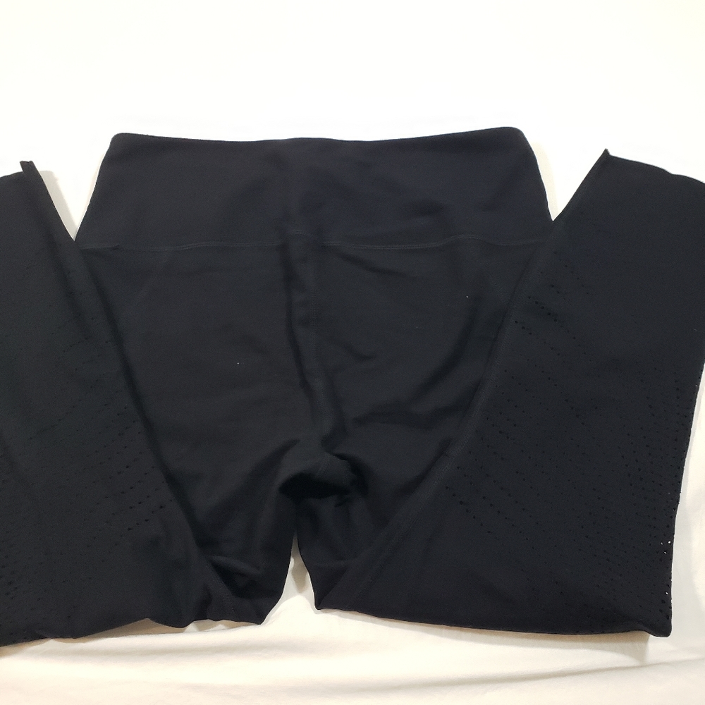 Members Mark Active Pocket Legging Capris Mesh Athletic Yoga Womens Black Pants - Picture 10 of 10